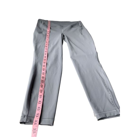 Lululemon Swift Speed High-Rise Tight 28"
Brushed Luxtreme - Picture 14 of 16